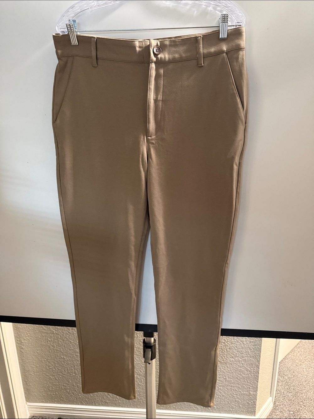 Men's Tailored Chino Pants in Light Brown